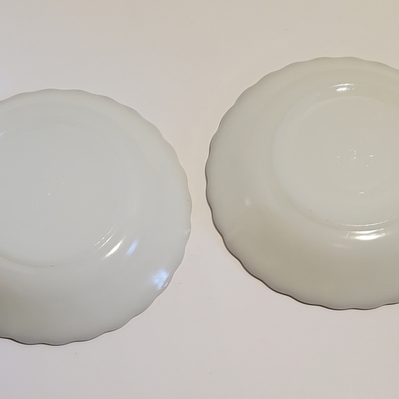 Set Of 2 Vintage Fire King Glass Golden Shell Soup/Salad Bowls | 22K Gold Trim - Picture 12 of 15